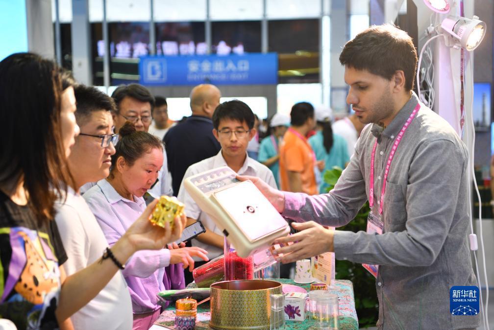 新开网页足球游戏